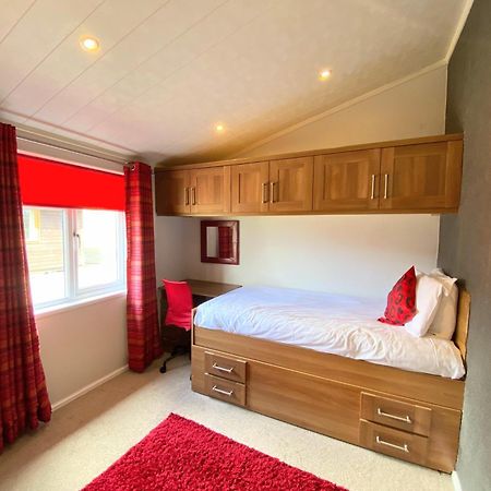 Benarty 11 With Private Hot Tub - Fife - Loch Leven - Lomond Hills - Pet Friendly Villa Kelty ภายนอก รูปภาพ