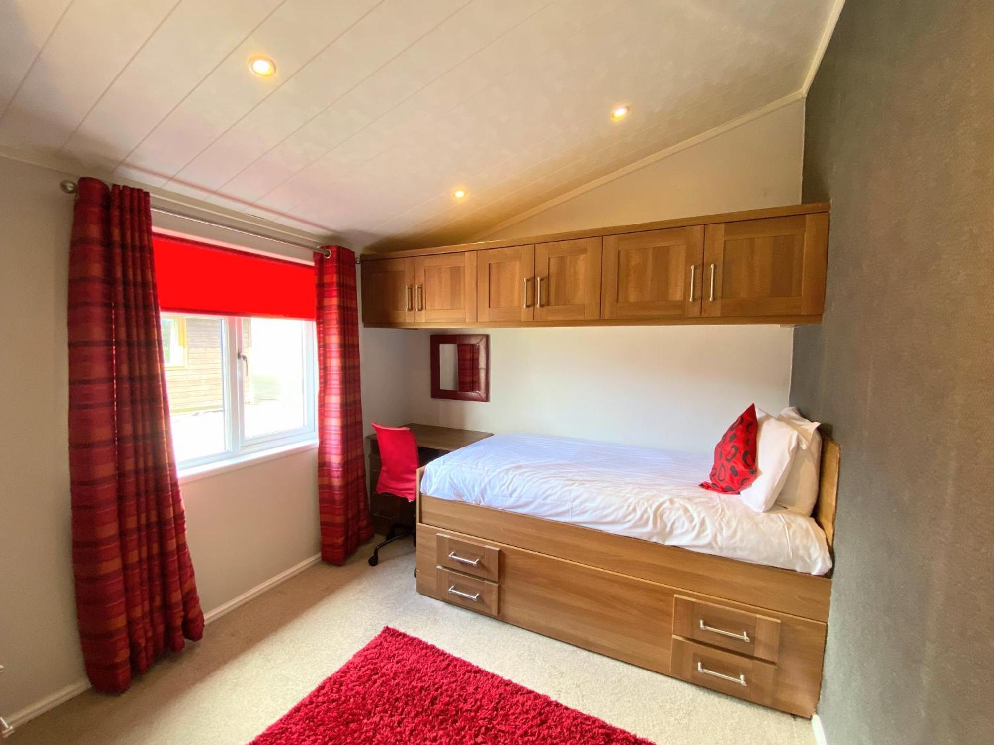Benarty 11 With Private Hot Tub - Fife - Loch Leven - Lomond Hills - Pet Friendly Villa Kelty ภายนอก รูปภาพ